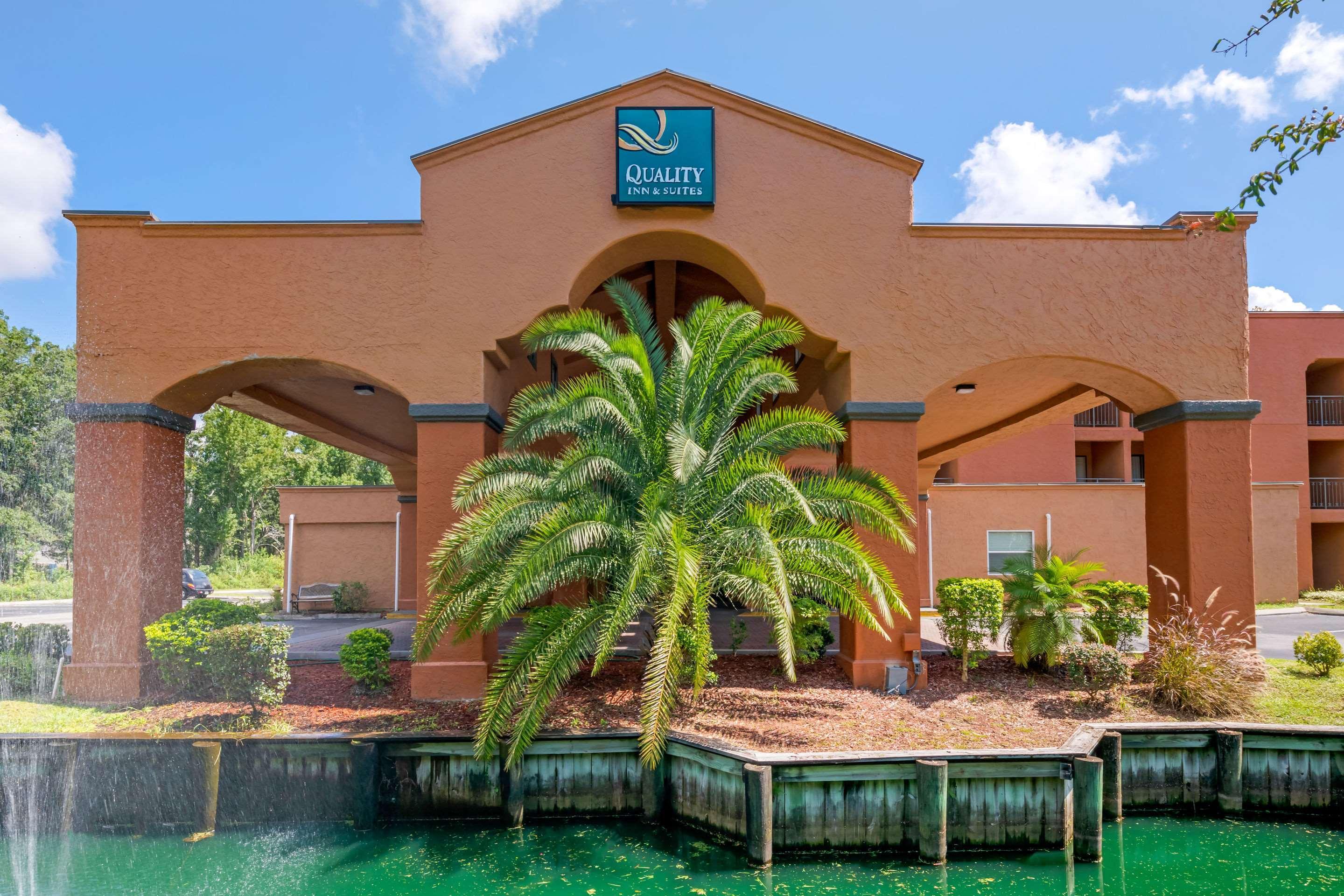 Quality Inn & Suites Jacksonville-Baymeadows Buitenkant foto