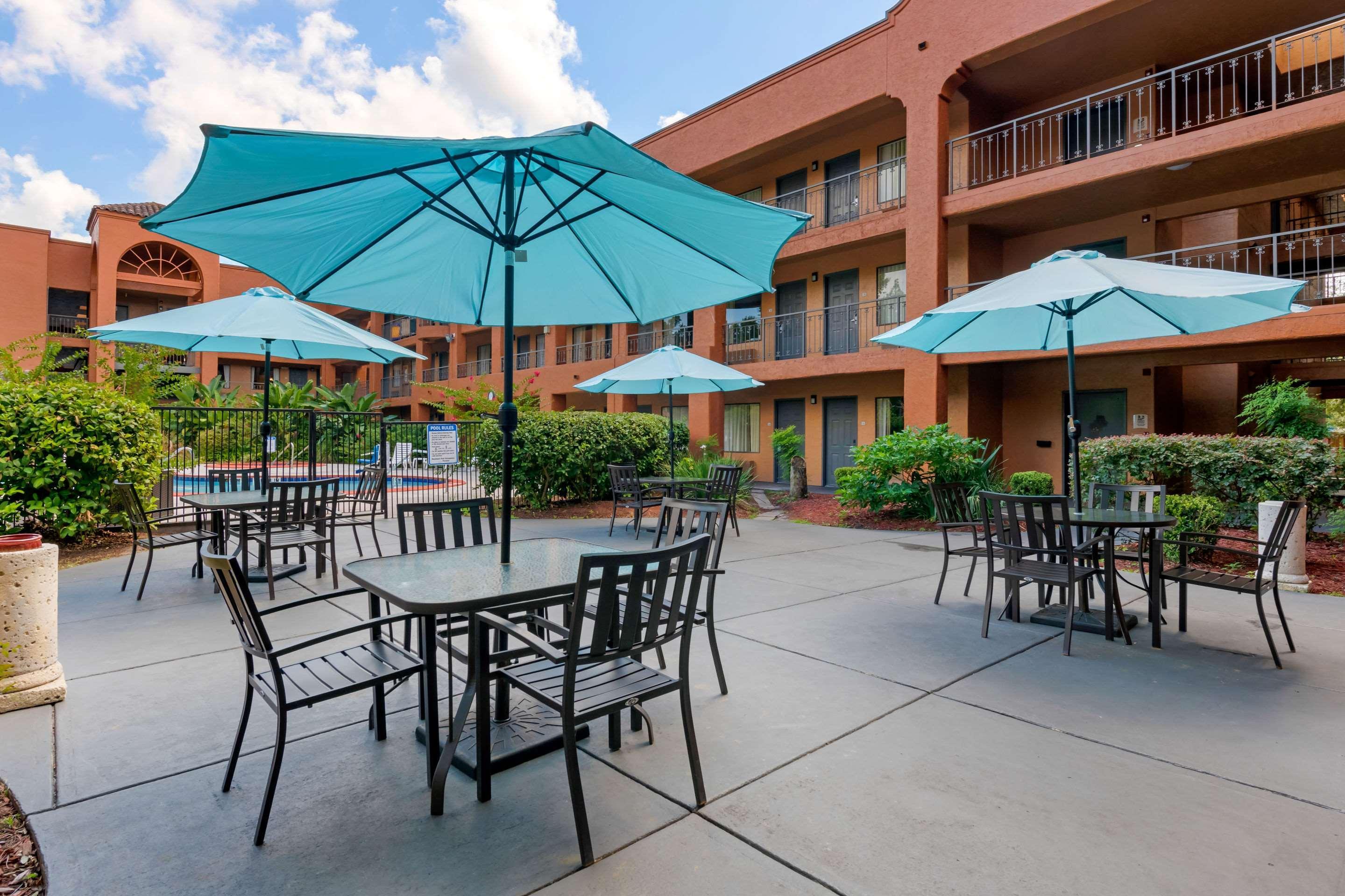Quality Inn & Suites Jacksonville-Baymeadows Buitenkant foto